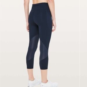 Lululemon Pace Rival Crop *Full-On Luxtreme 22" True Navy Size 6